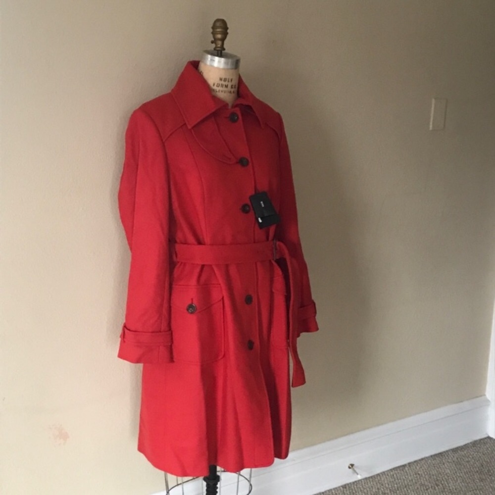 *NWT* Authentic Hugo Boss Trench Coat!